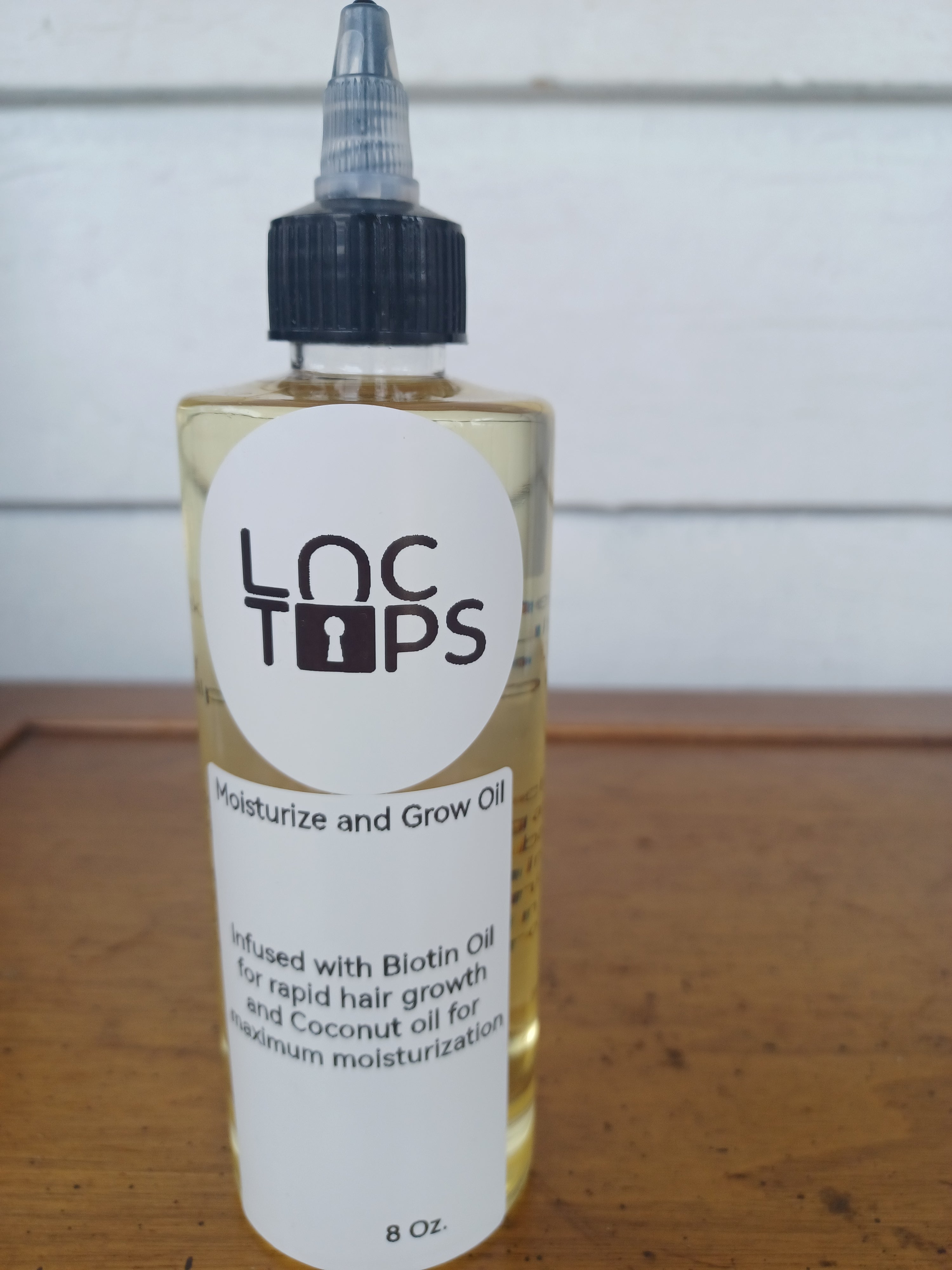 Moisturize and Grow Oil